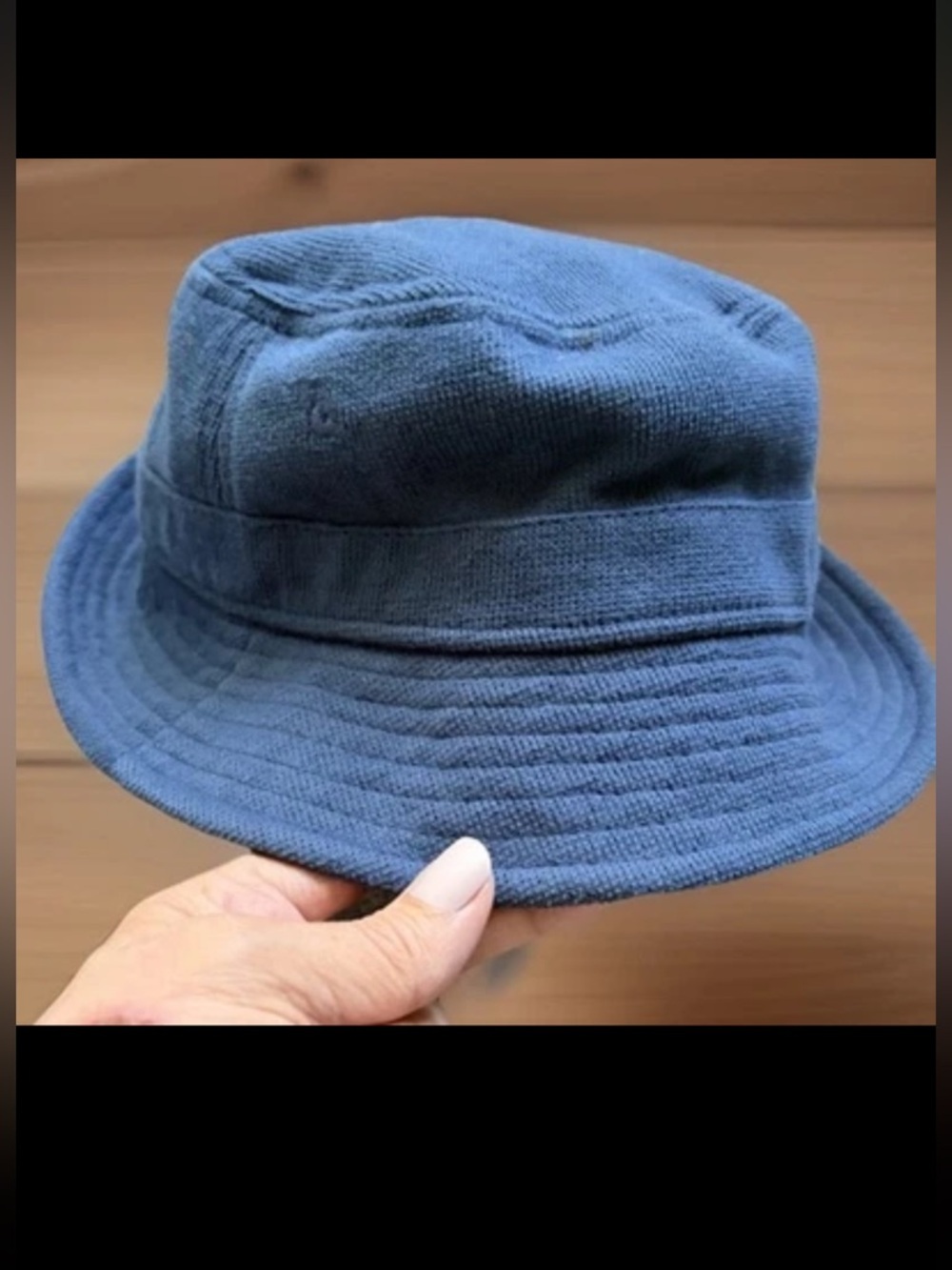 BDG URBAN OUTFITTERS Hat Adult Unisex OS Blue Soft Knit Bucket Fishermans Hat